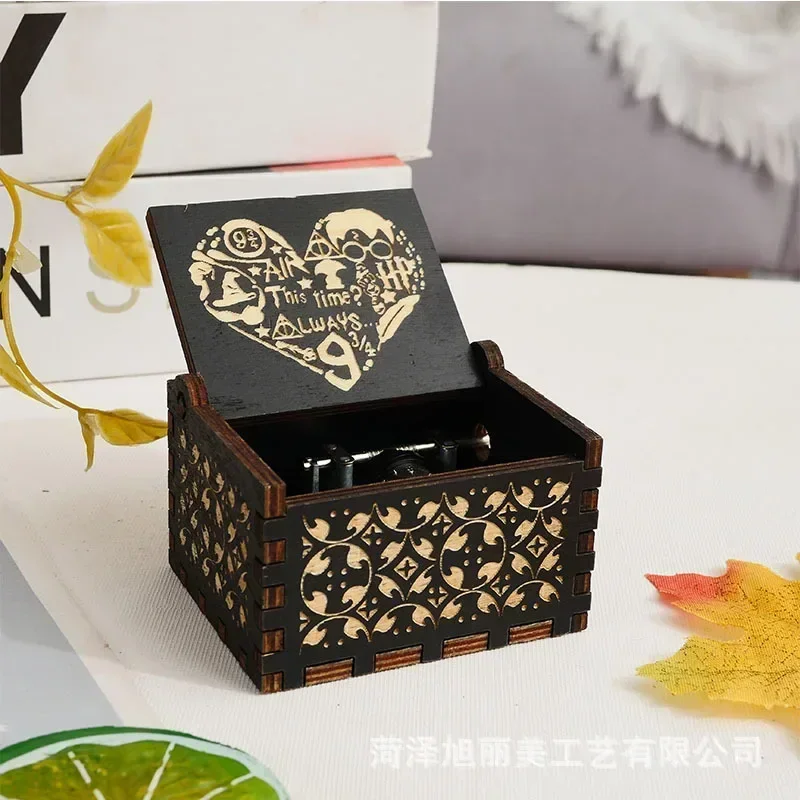 Anime Themed Hand-cranked Musi - Chisel Set Wood review and price